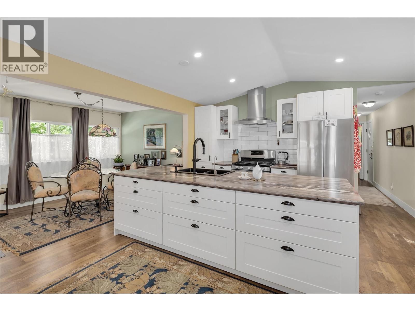 6663 Highway 97 S Unit# 11, Peachland