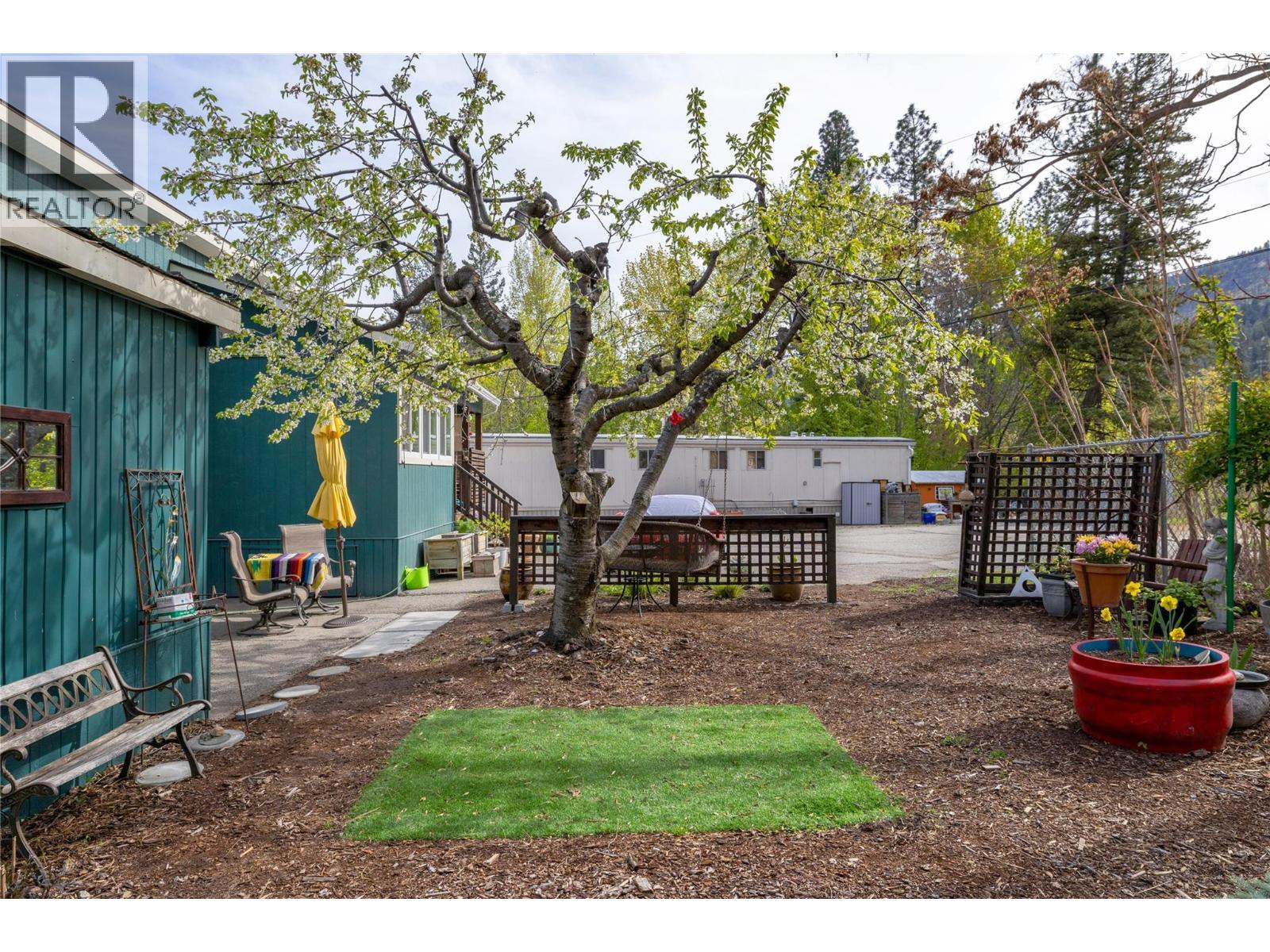 6663 Highway 97 S Unit# 11, Peachland