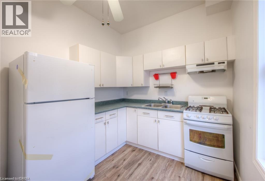 10 BRUCE STREET - 31