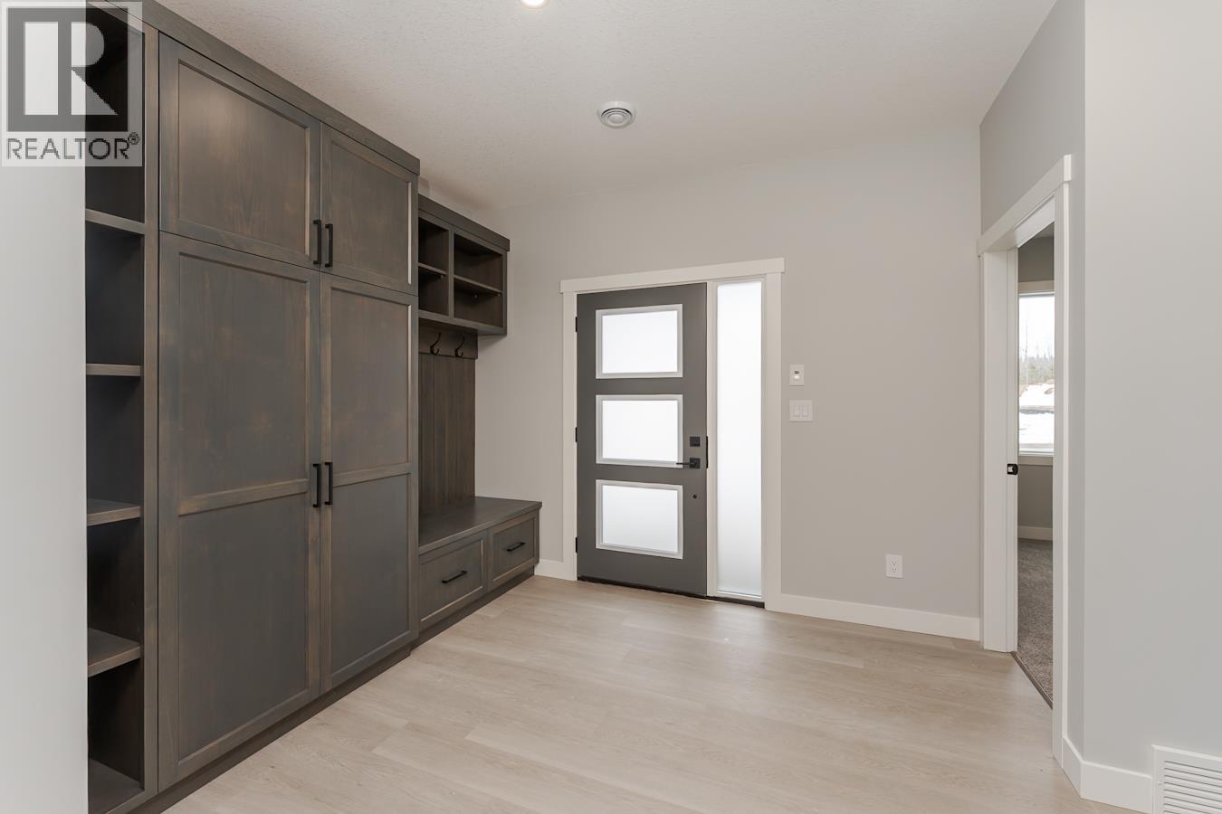 7240 HILLU ROAD - 26