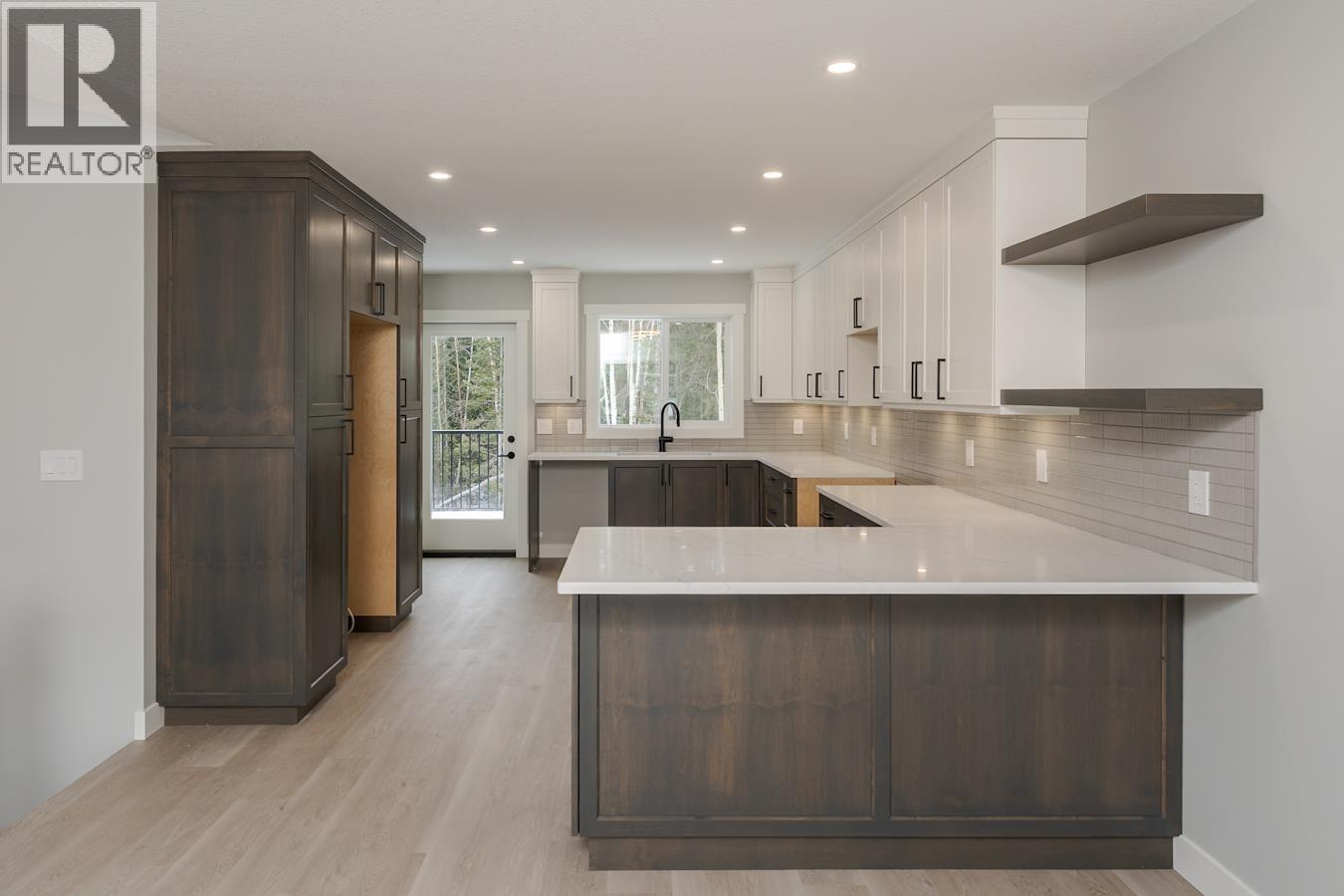 7240 HILLU ROAD - 5