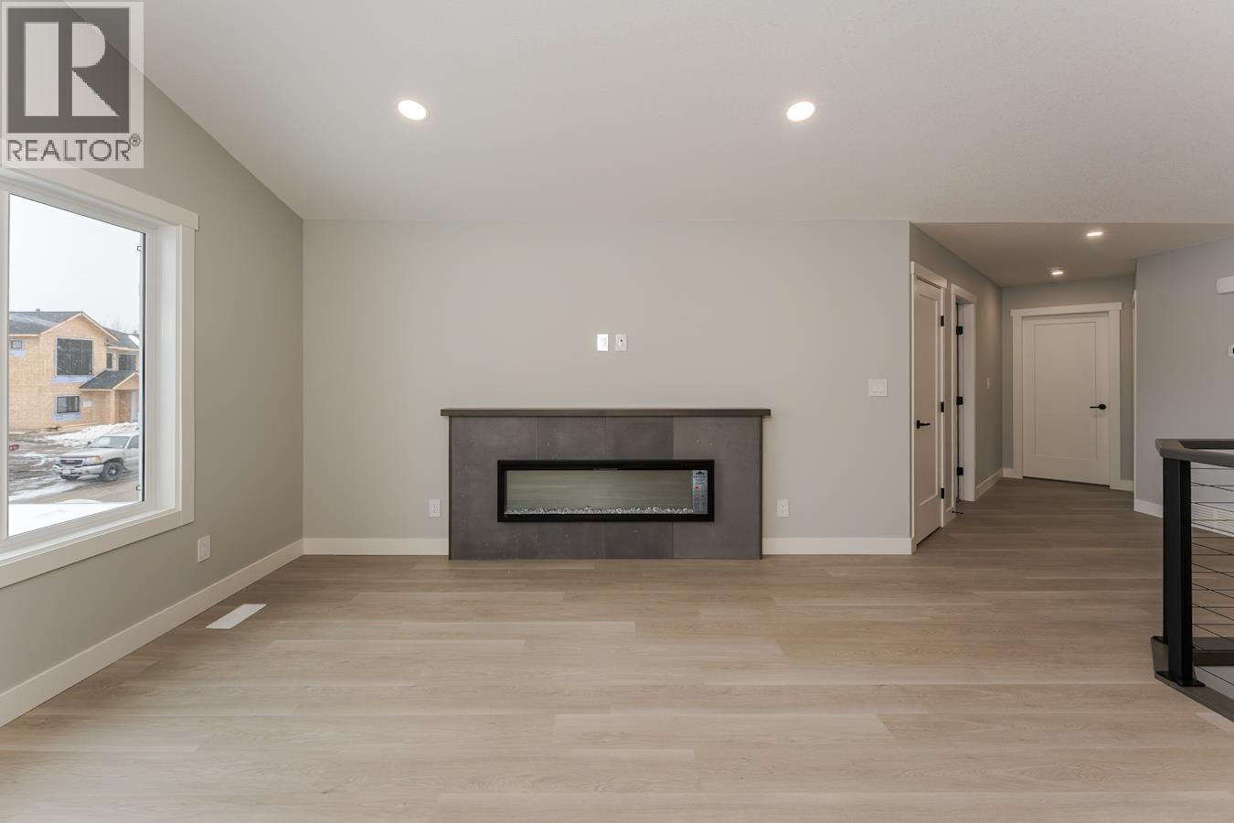 7240 HILLU ROAD - 4