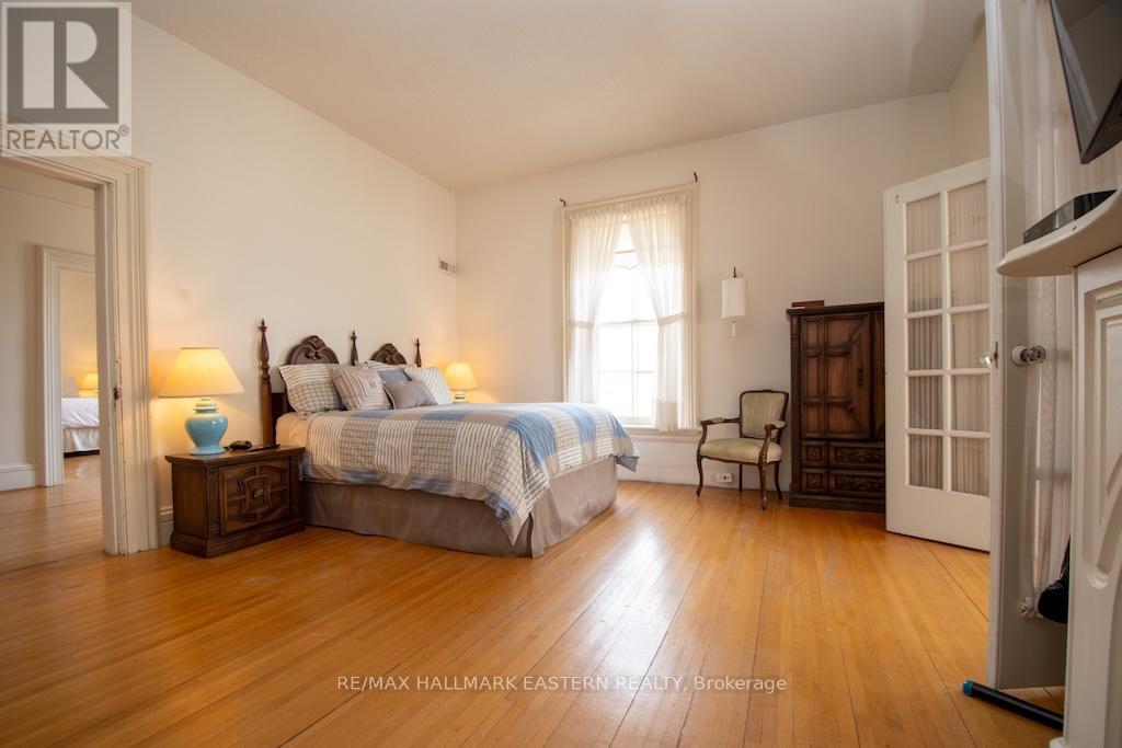 813 WATER ST. & 11 ARGYLE STREET - 7