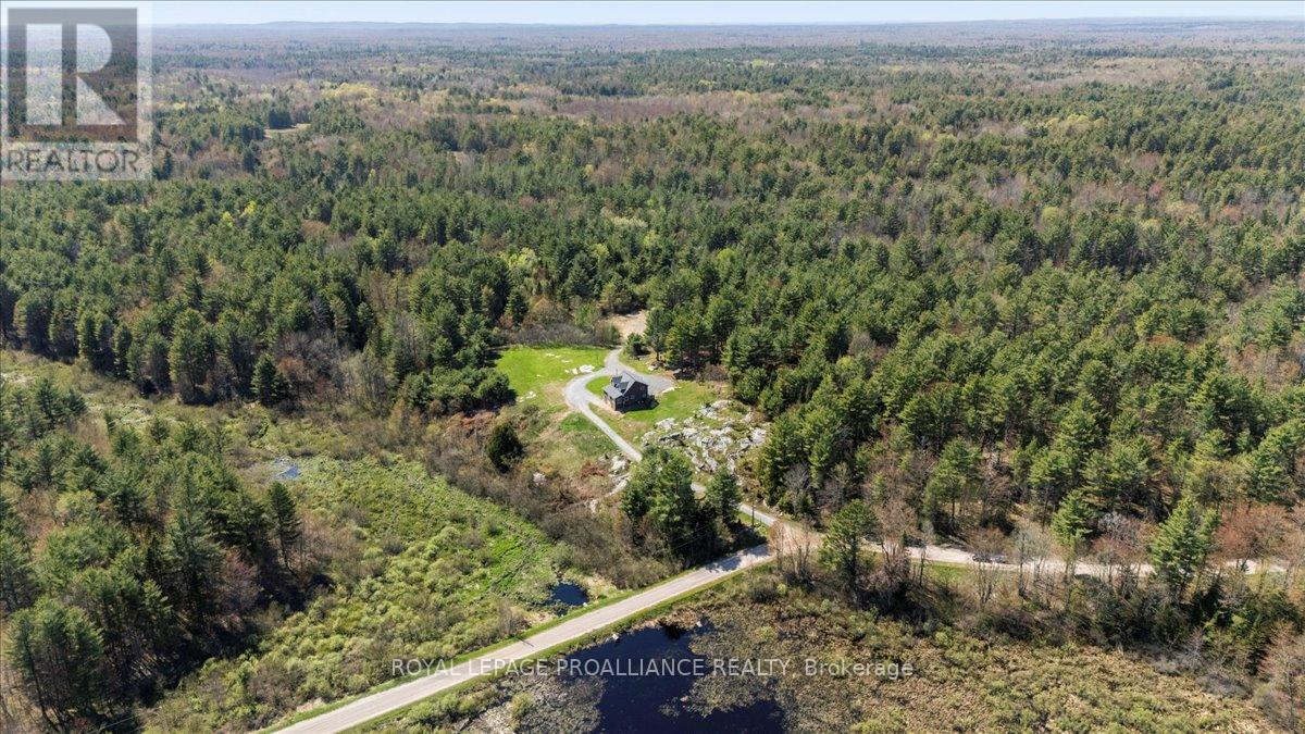 340 DEER ROCK LAKE ROAD - 38
