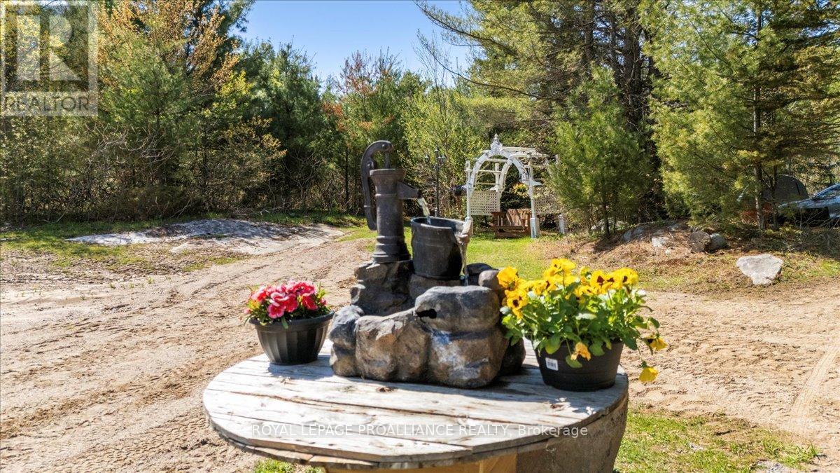340 DEER ROCK LAKE ROAD - 42