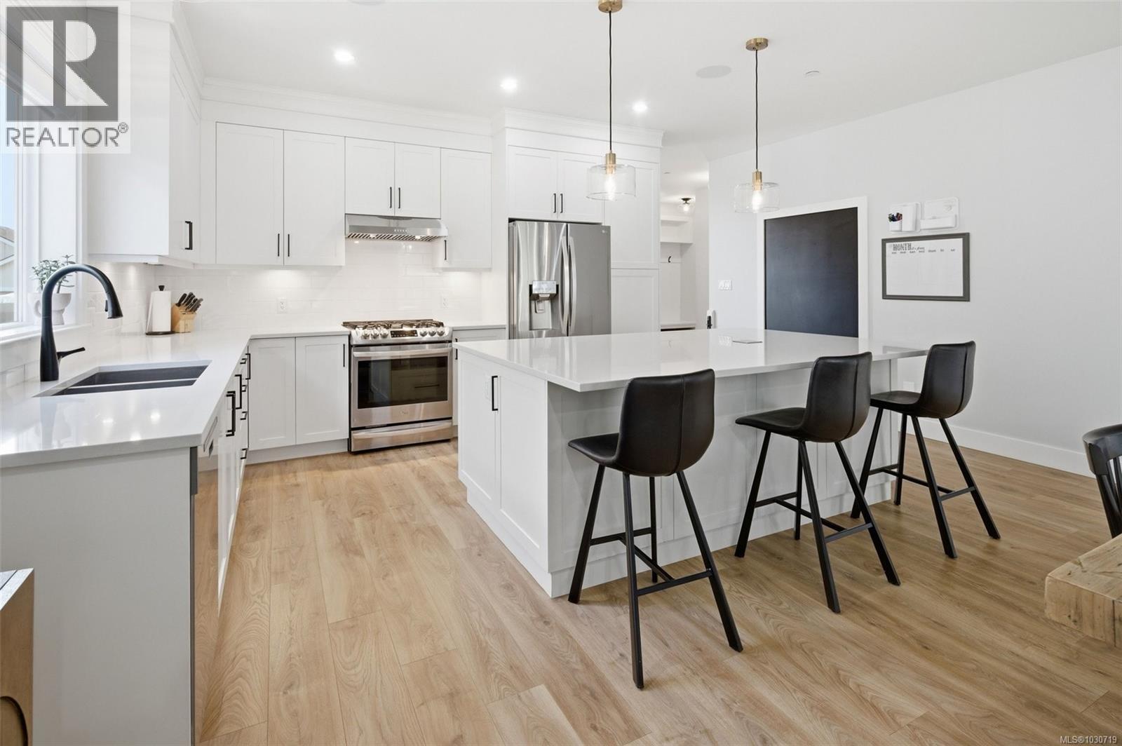 2504 WEST TRAIL CRT - 13