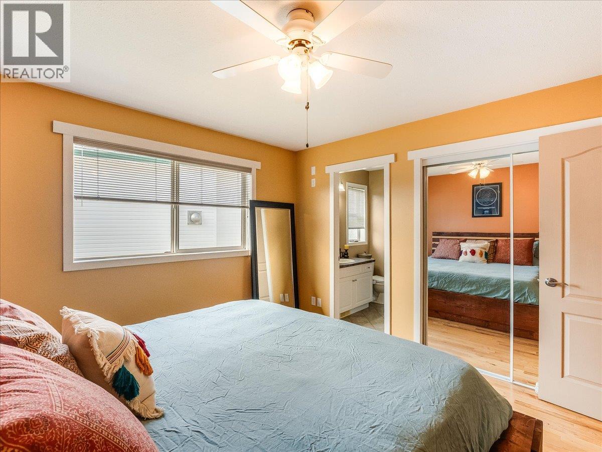 1448 Emerald Crescent, Castlegar