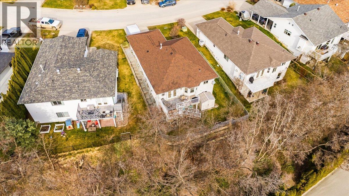 1448 Emerald Crescent, Castlegar