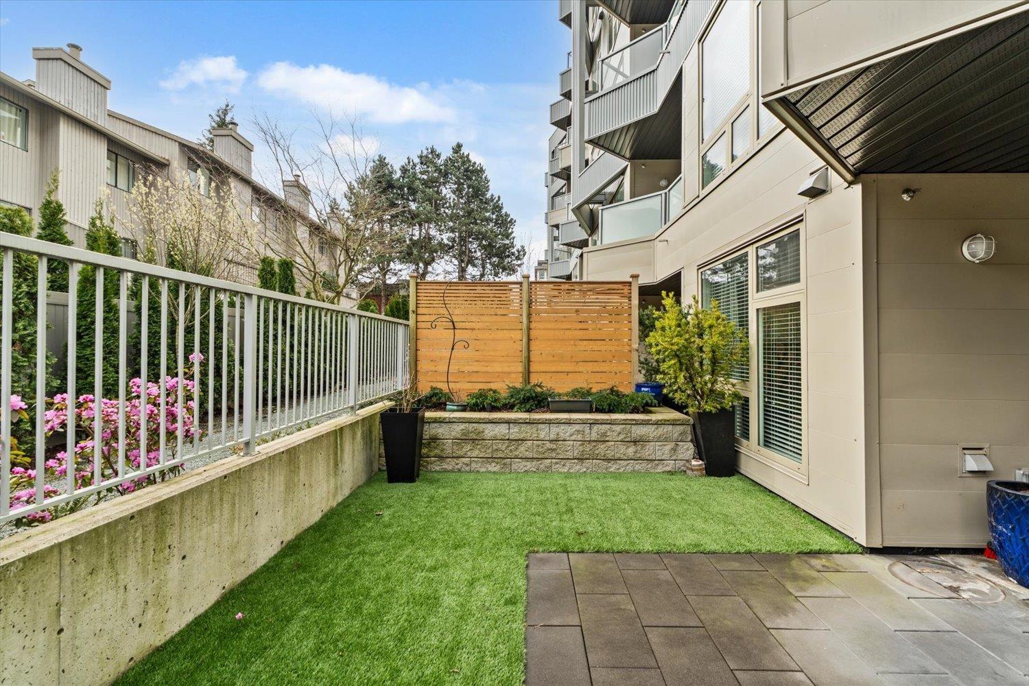 102 32838 LANDEAU Place - main photo