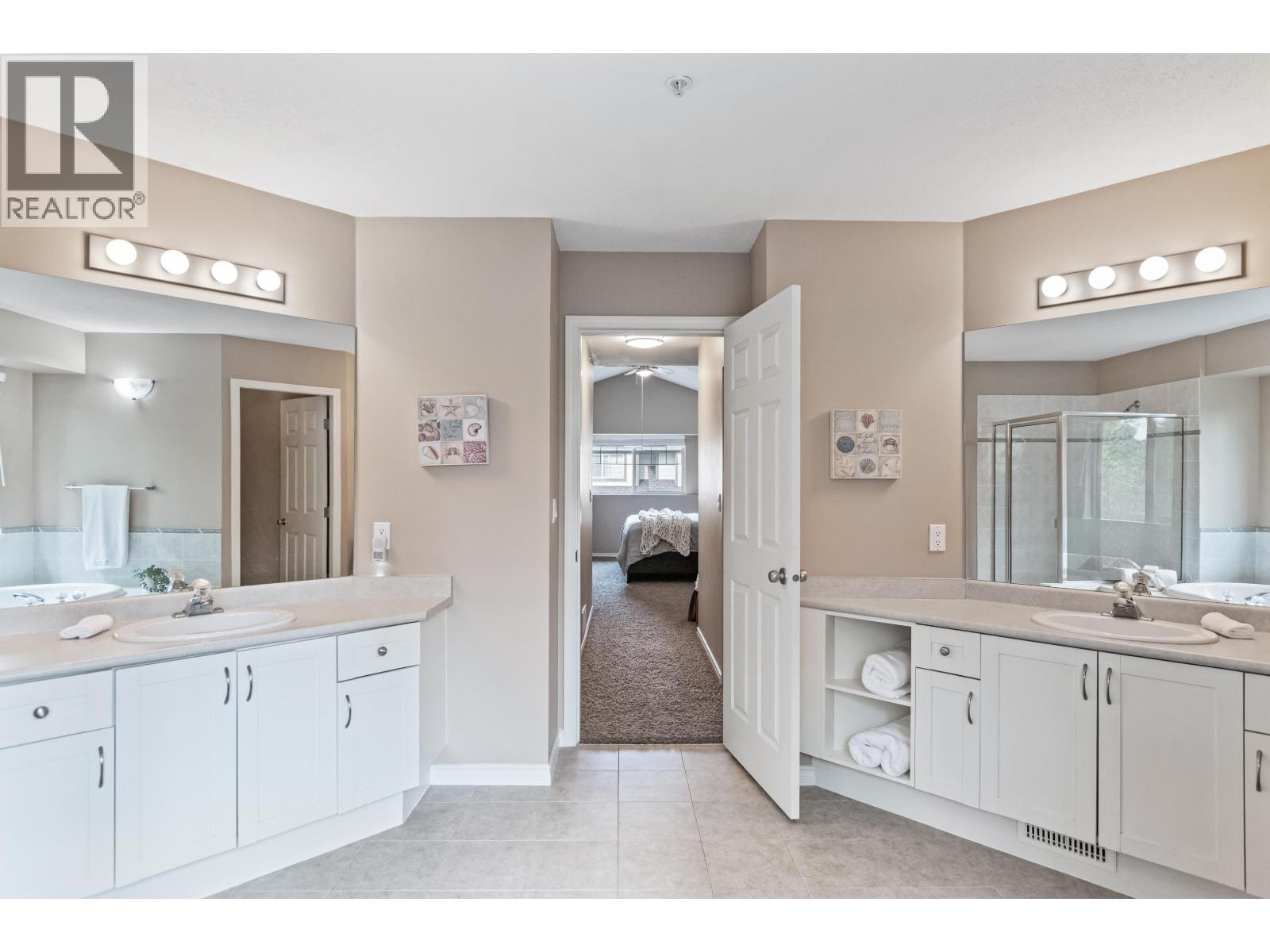 10 23281 KANAKA WAY, Maple Ridge