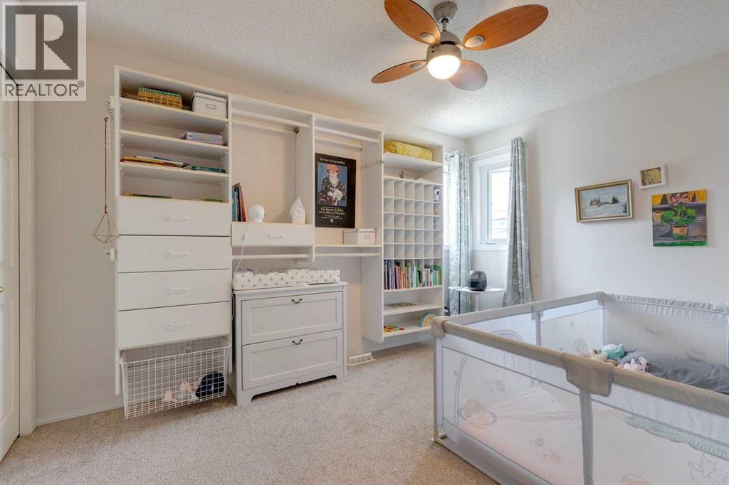 Single Family House for Sale in   Avenue NW Mount Pleasant Calgary 