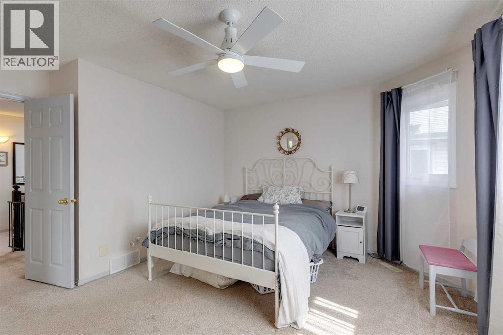 Single Family House for Sale in   Avenue NW Mount Pleasant Calgary 