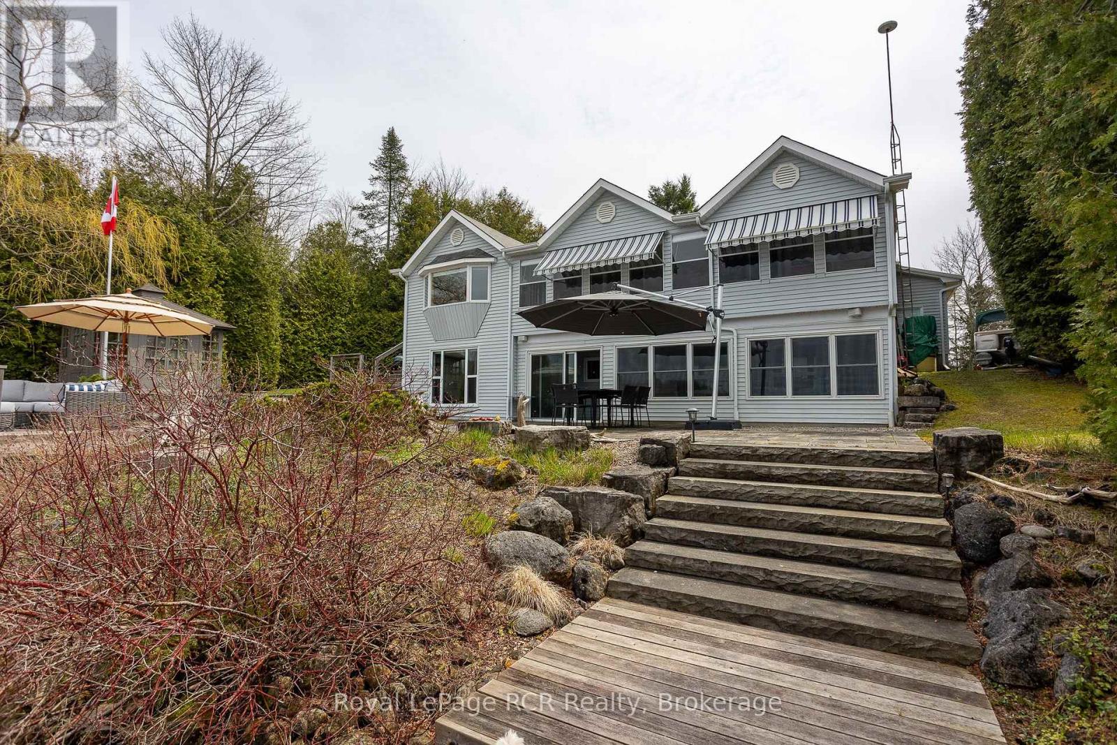 126 SUNSET POINT - 3