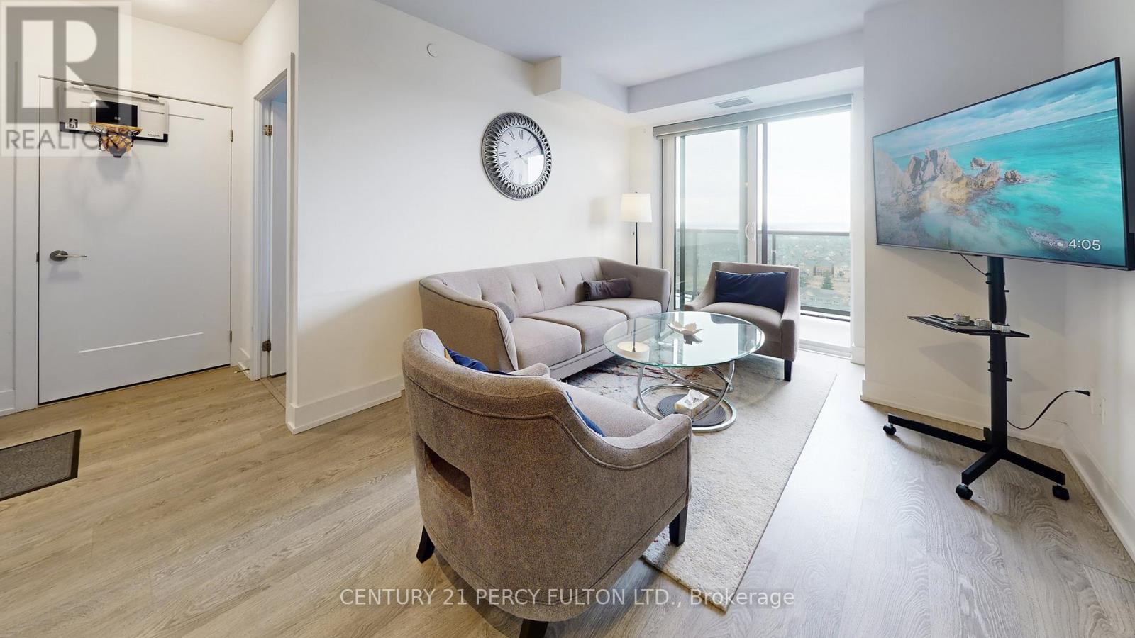 #1504 2550 SIMCOE STREET N - 11