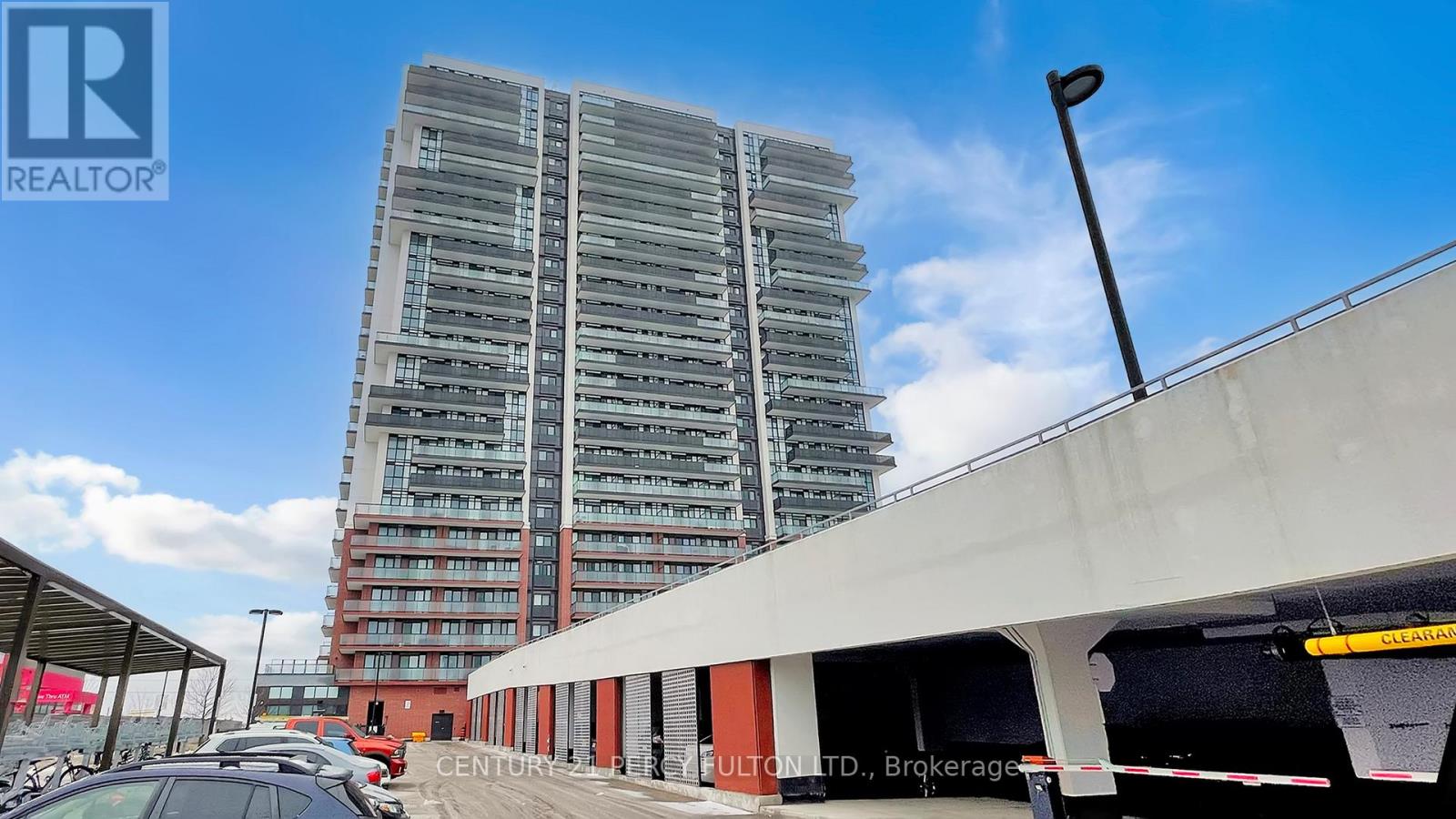 #1504 2550 SIMCOE STREET N - 3