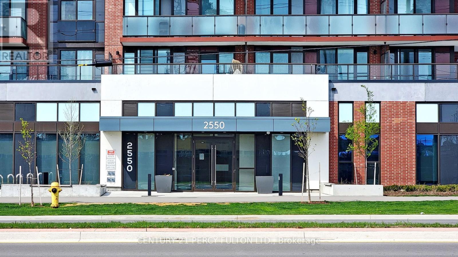 #1504 2550 SIMCOE STREET N - 4