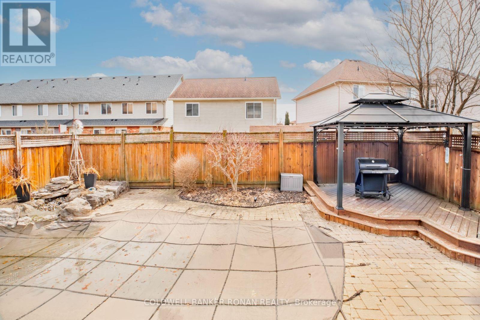 11 SHEPHARD AVENUE - 36