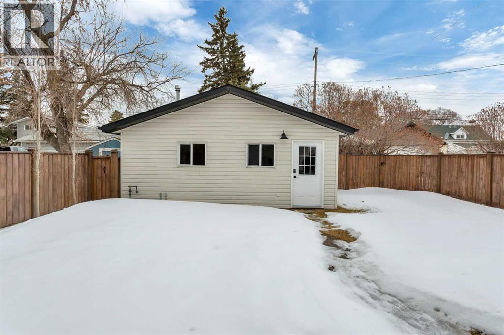 5008 42 Street, Sylvan Lake