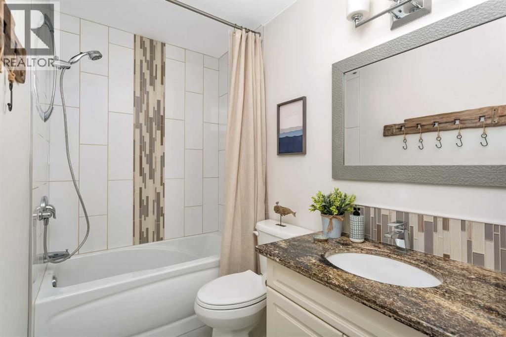 5008 42 Street, Sylvan Lake