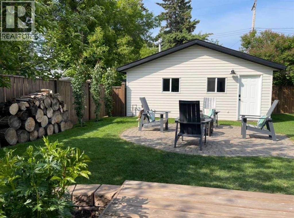 5008 42 Street, Sylvan Lake
