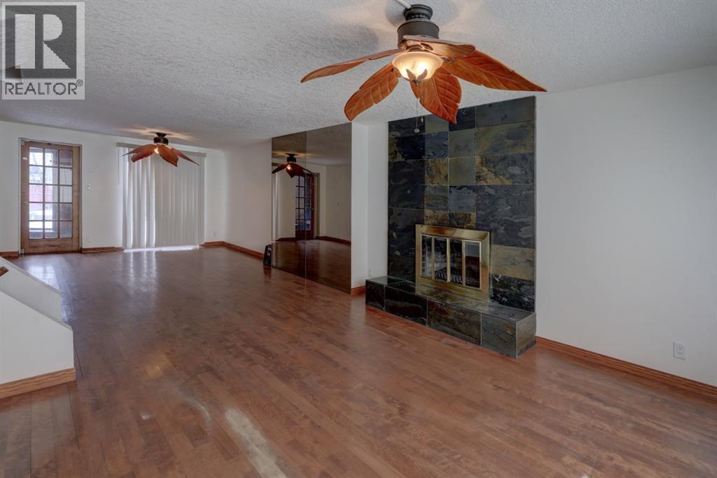 Single Family House 4 Level for Sale in   Street SW Shaganappi Calgary 