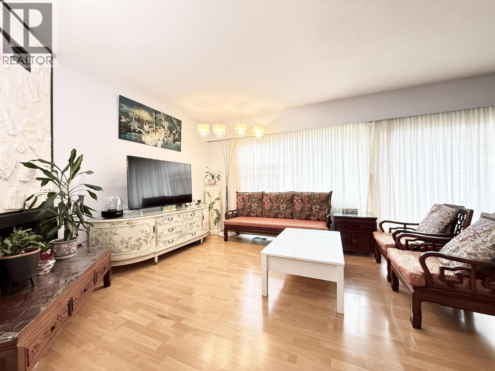 #27-10011 SWINTON Crescent, Richmond