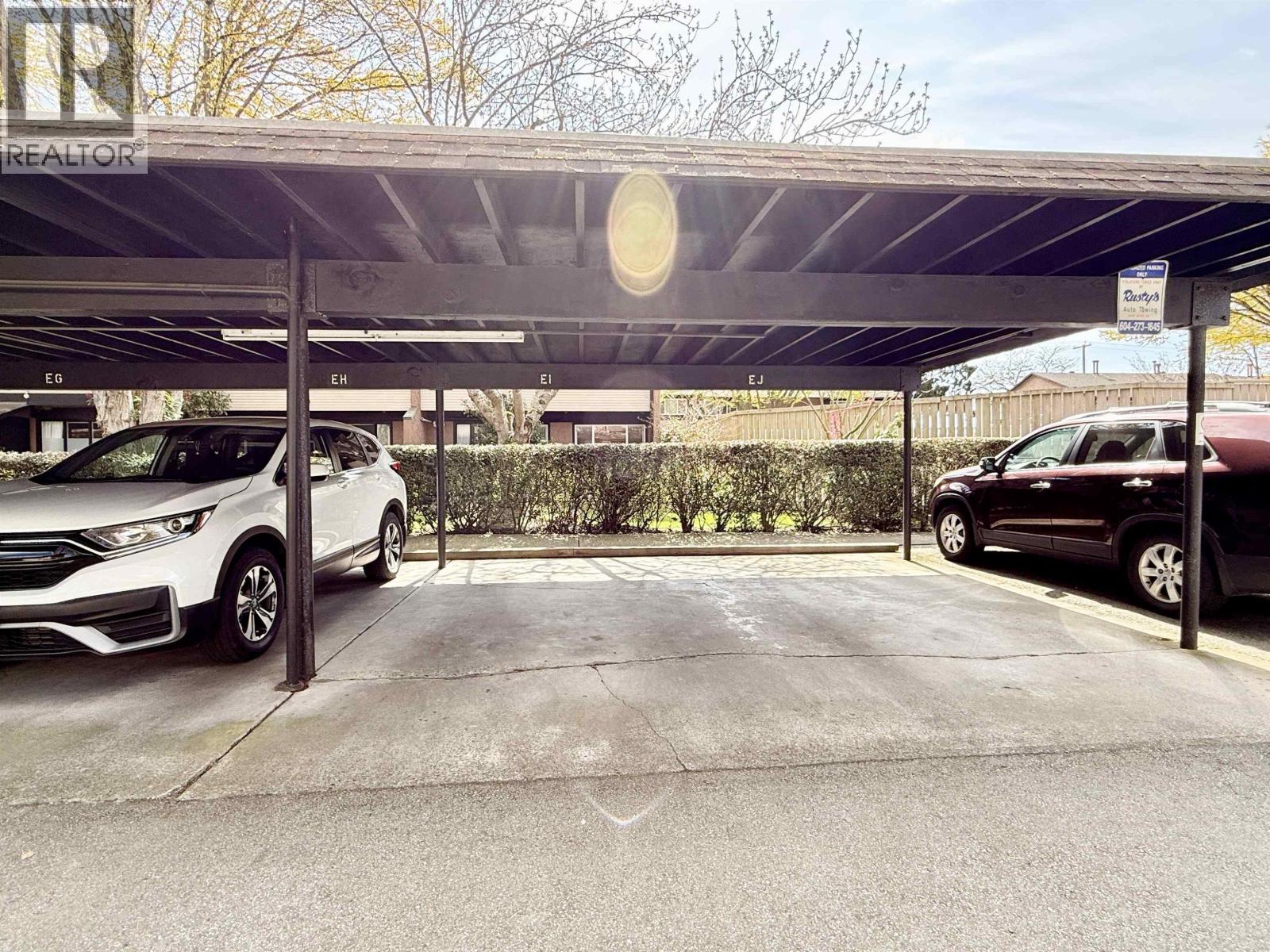 #27-10011 SWINTON Crescent, Richmond