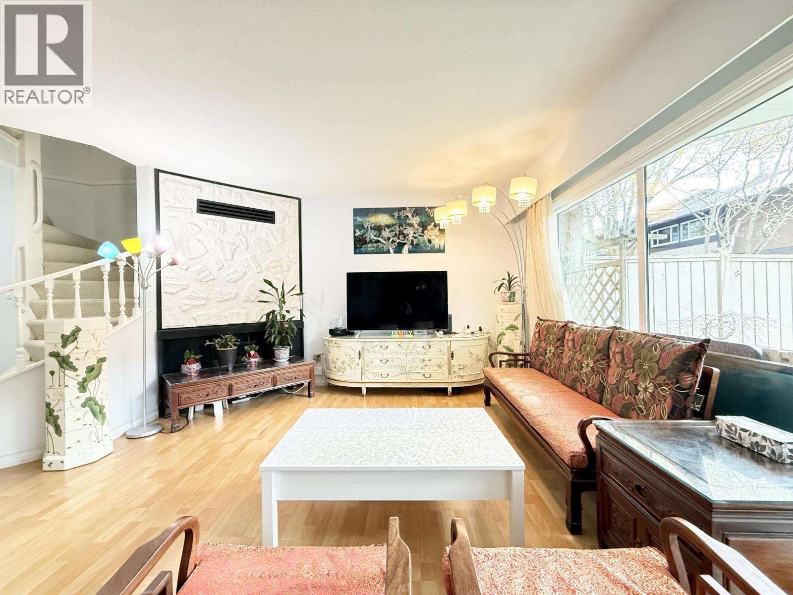 #27-10011 SWINTON Crescent, Richmond