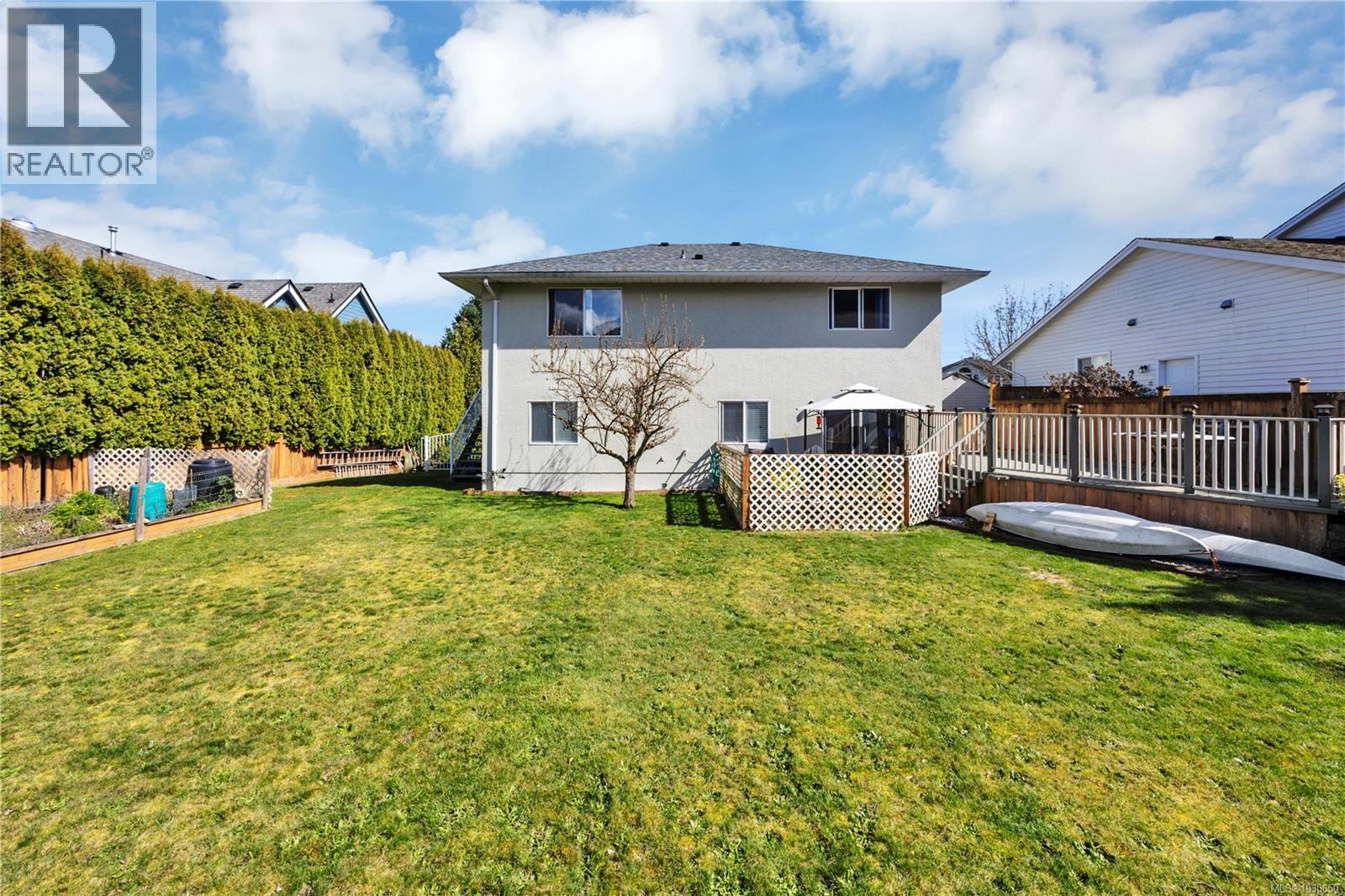 402 Tassin Pl, Ladysmith