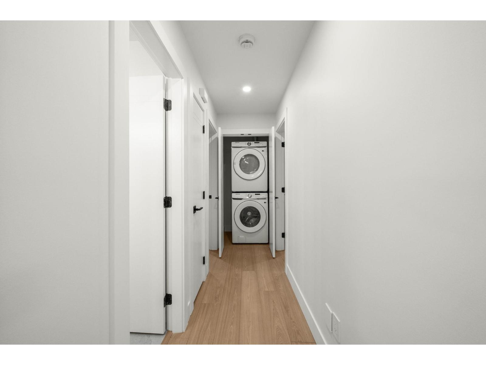 2451 GROSVENOR PLACE, Abbotsford