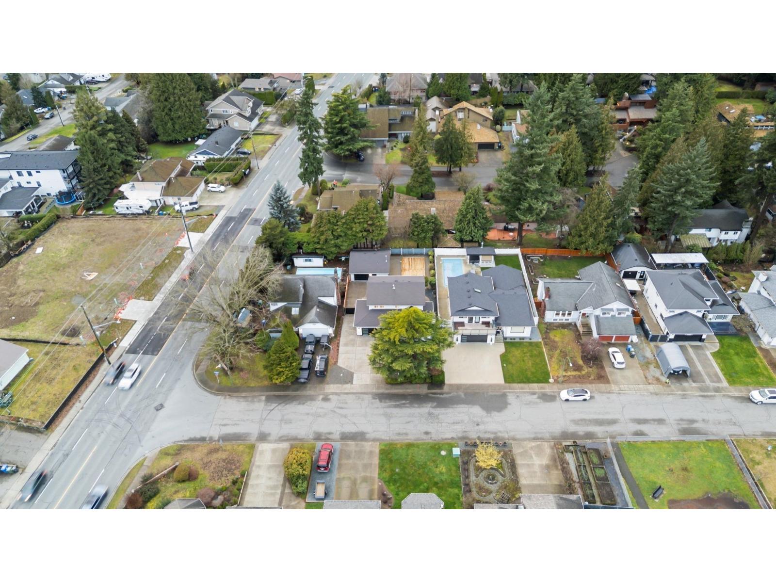 2451 GROSVENOR PLACE, Abbotsford