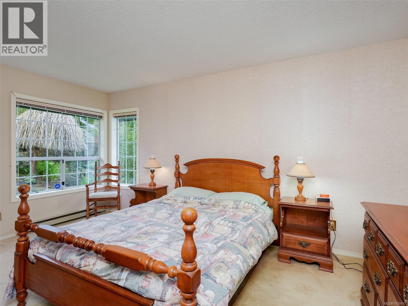 4689 SCOTTSWOOD PL - 11