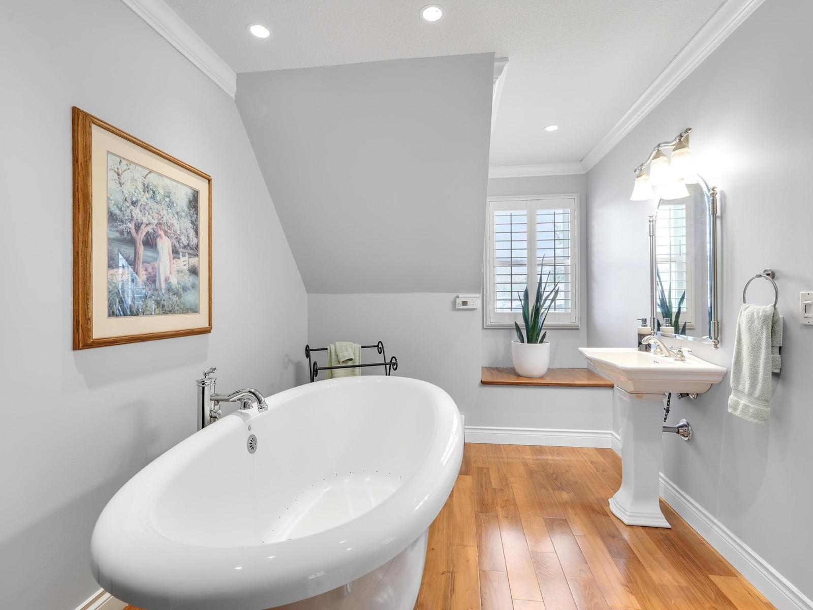 21004 43 AVENUE, Langley