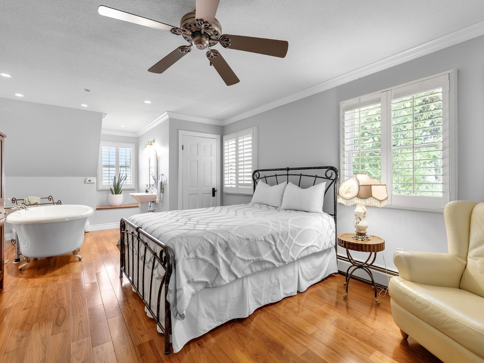 21004 43 AVENUE, Langley