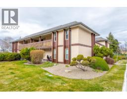 123 3140 WILSON Street, Penticton