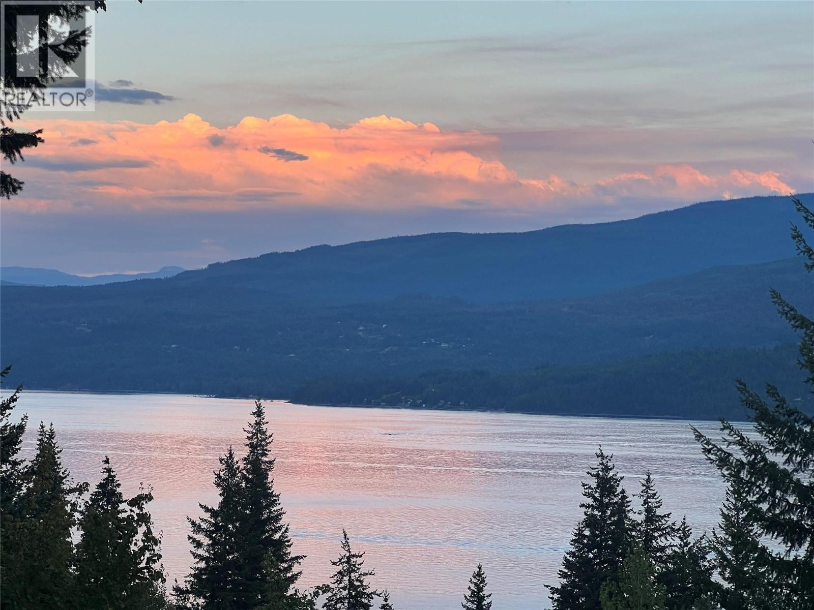  6474 Deer Run Road, Magna Bay