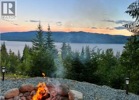  6474 Deer Run Road, Magna Bay