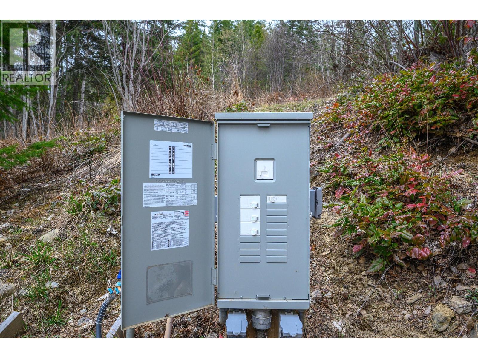  6474 Deer Run Road, Magna Bay