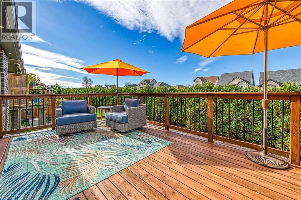 24 CHESTNUT Drive - 44
