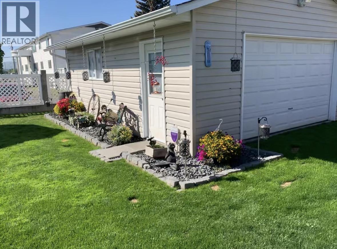 1443 JUBILEE AVENUE, Prince George