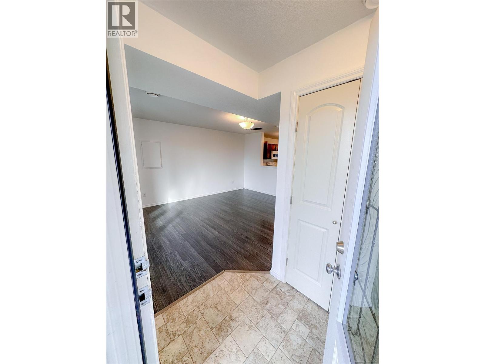 8300 17A Street - photo 2