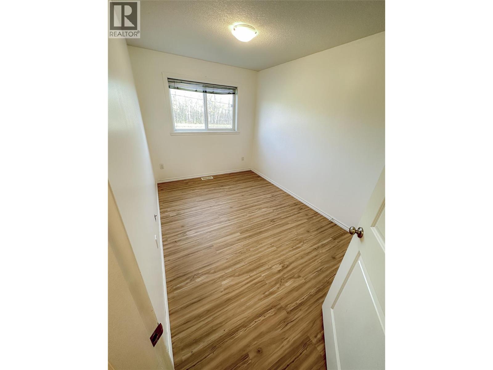 8300 17A Street, Dawson Creek