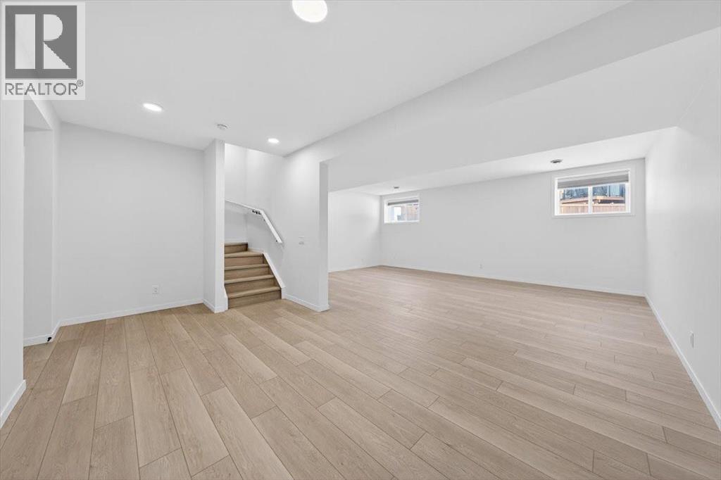 Single Family House for Sale in  Carringvue Place NW Carrington Calgary 