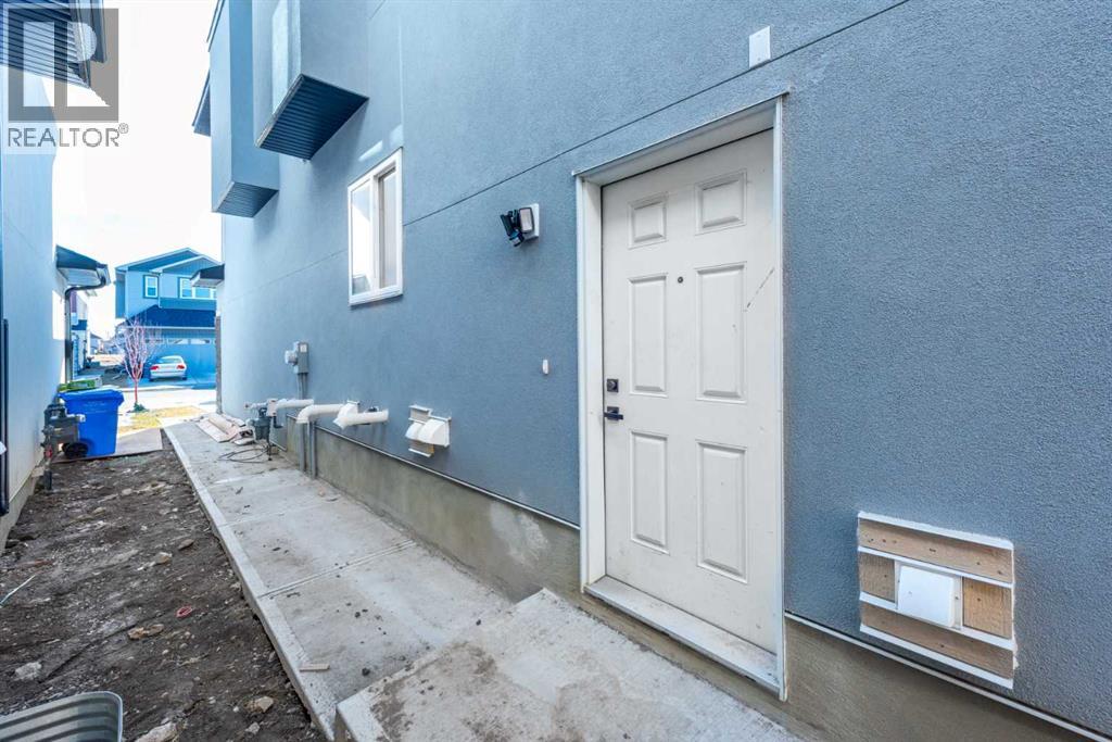 Single Family House for Sale in  Saddlecrest Link NE Saddle Ridge Calgary 