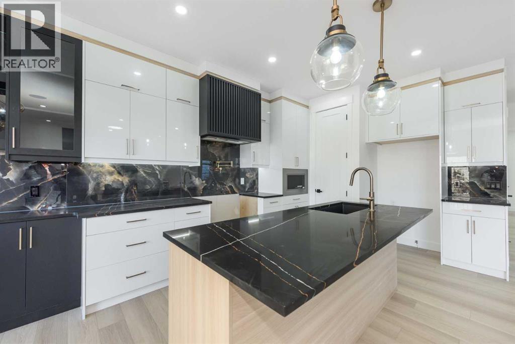 Single Family House for Sale in  Saddlecrest Link NE Saddle Ridge Calgary 