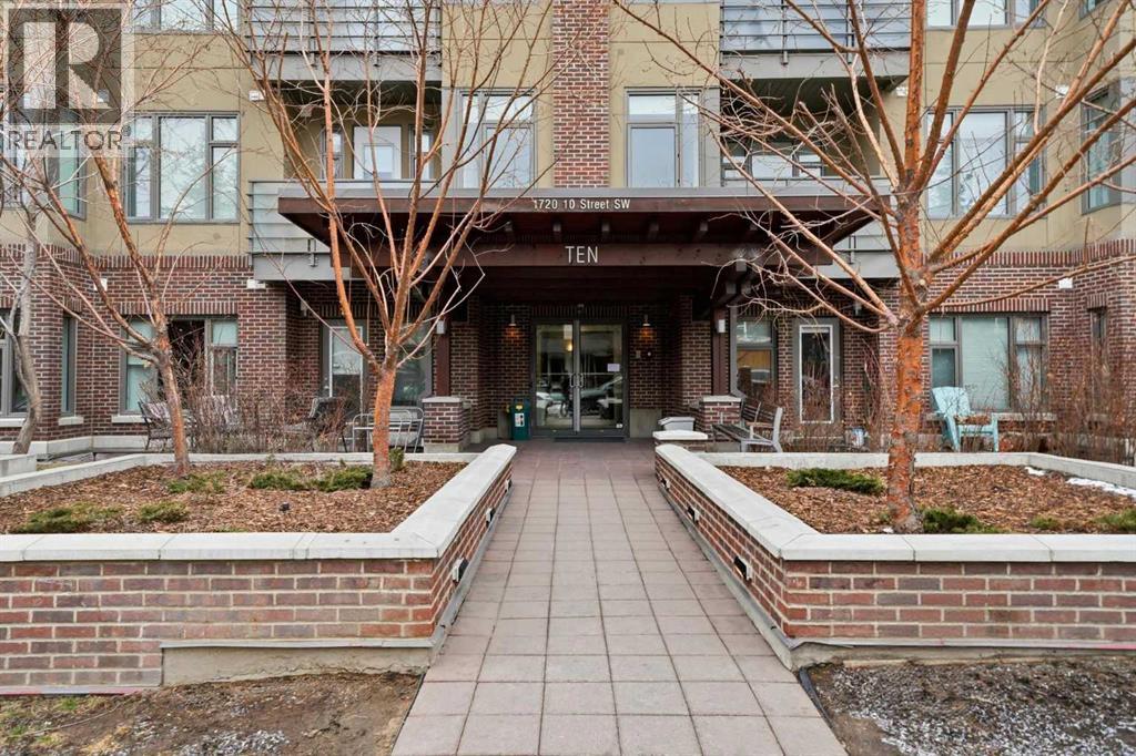 Single Family House for Sale in    Street SW Lower Mount Royal Calgary 