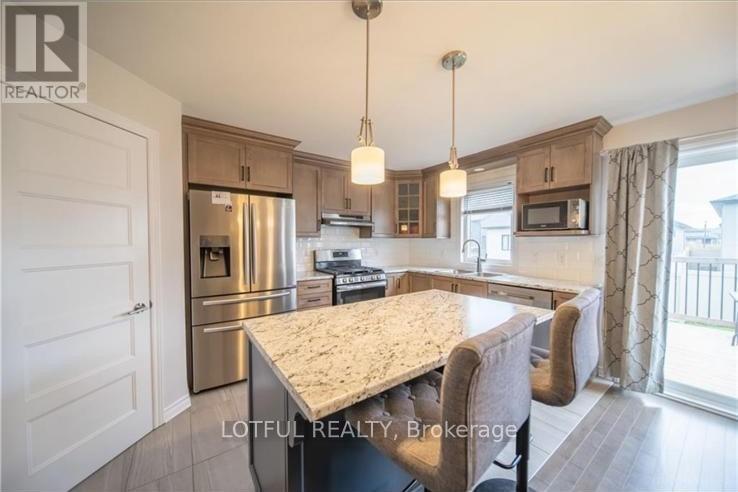 304 BELFORT STREET - 5