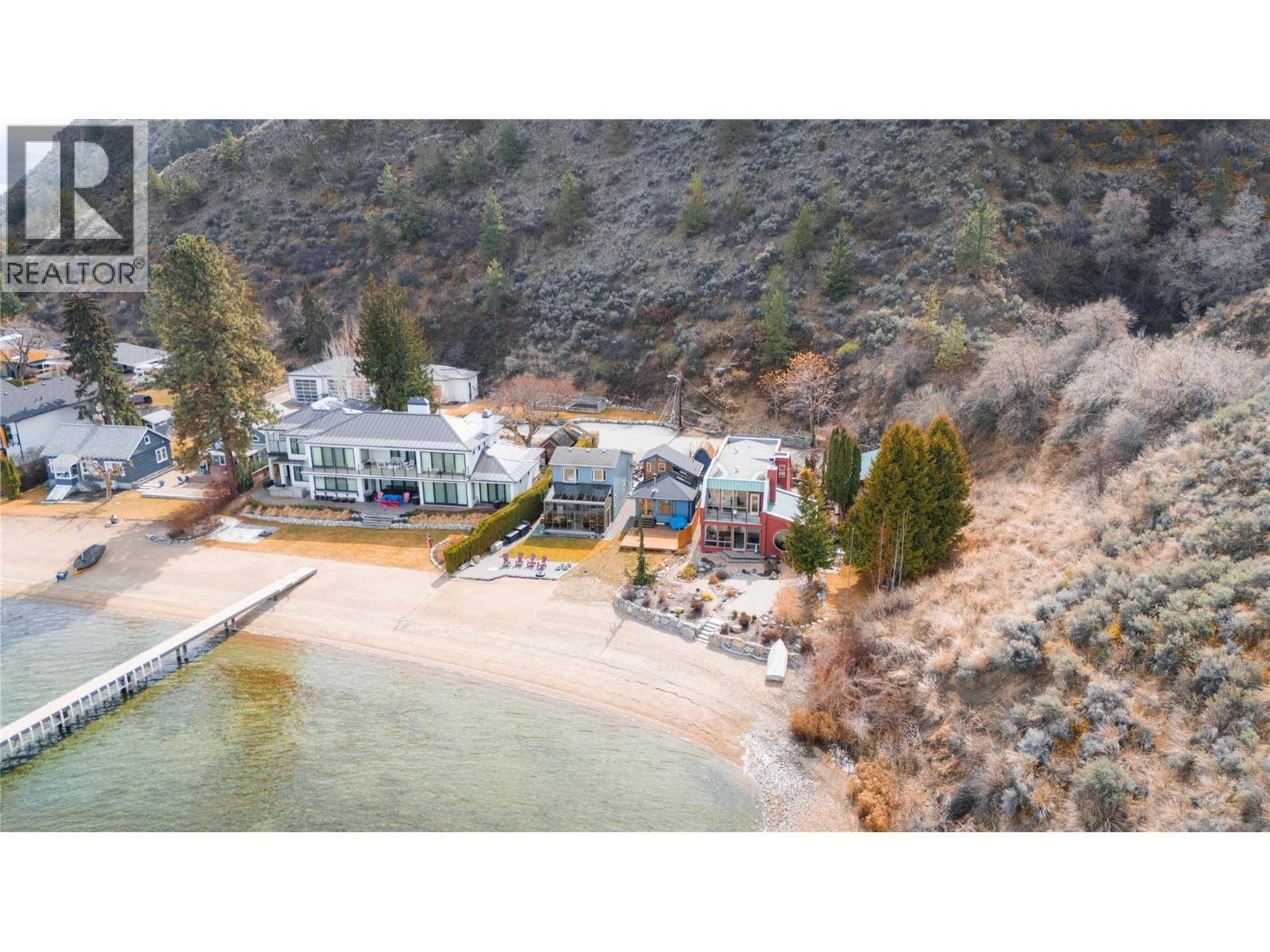 19279 Lakeshore Drive N, Summerland