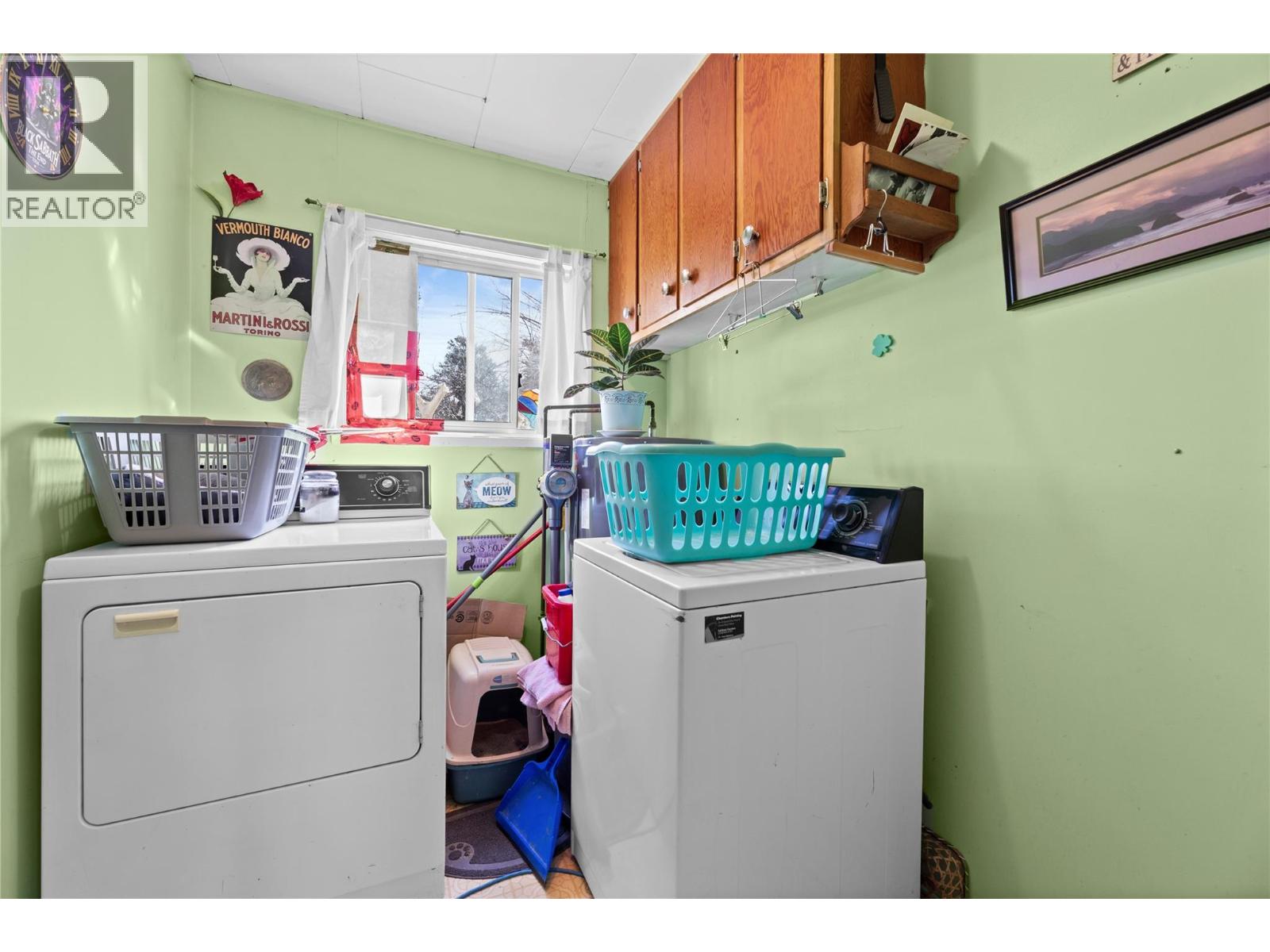 330 6 Street, Salmon Arm