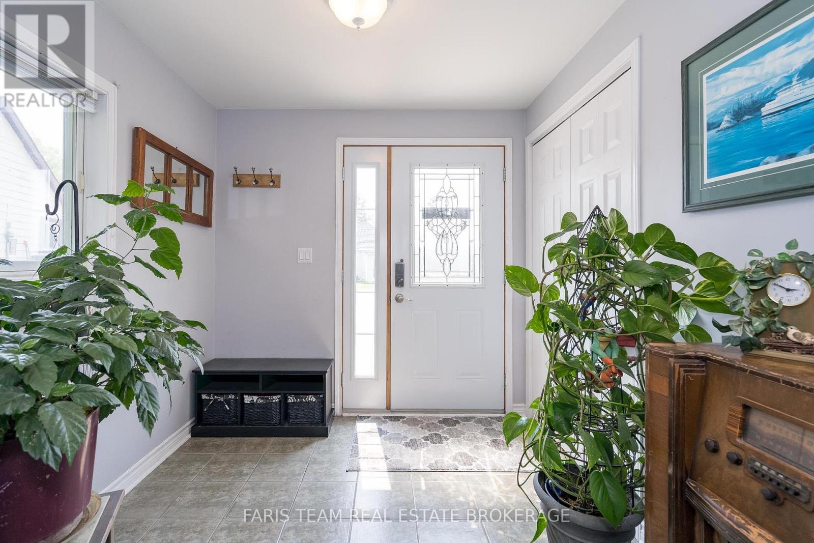 5632 PENETANGUISHENE ROAD - 5